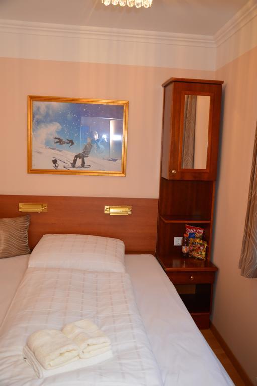 Private Room Pyrkerstrasse Bad Hofgastein Phòng bức ảnh