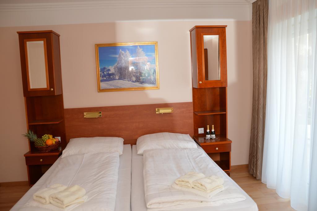 Private Room Pyrkerstrasse Bad Hofgastein Phòng bức ảnh